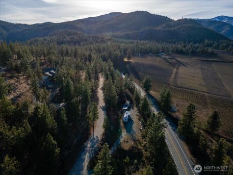 990 Upper Ridge Road Chelan WA 98816