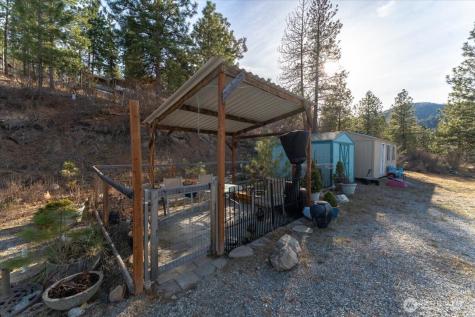 990 Upper Ridge Road Chelan WA 98816