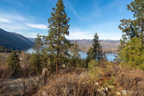 990 Upper Ridge Road Chelan WA 98816