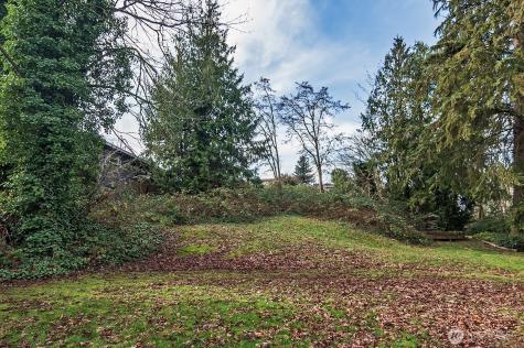 4729 Mount View Drive S Seattle WA 98108