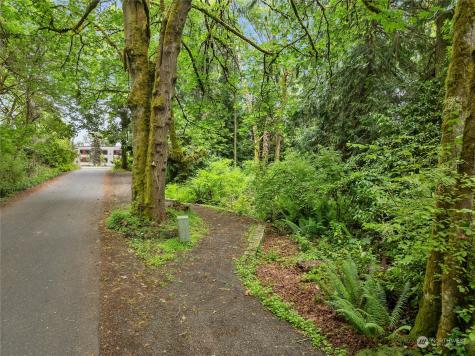 0 NE Ocean (Lot B) Drive Bainbridge Island WA 98110