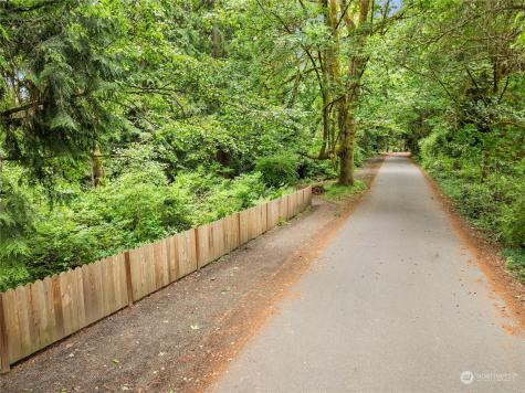 0 NE Ocean (Lot B) Drive Bainbridge Island WA 98110