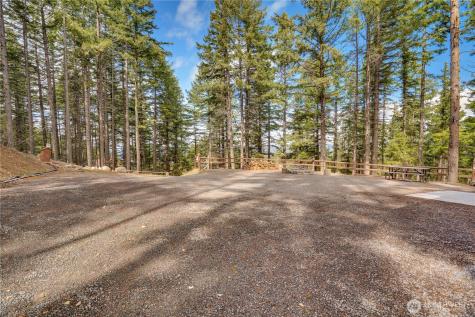 170 Pumphouse Hill Road Cle Elum WA 98922