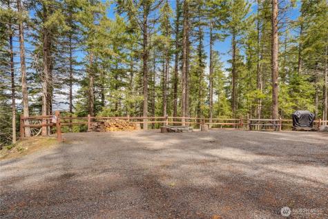 170 Pumphouse Hill Road Cle Elum WA 98922