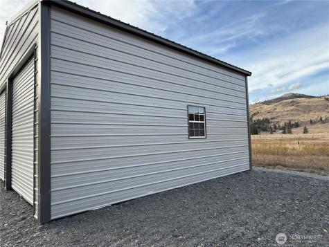 17 Sorona Way E Tonasket WA 98855