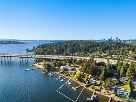 10879 SE Lake Road Bellevue WA 98004