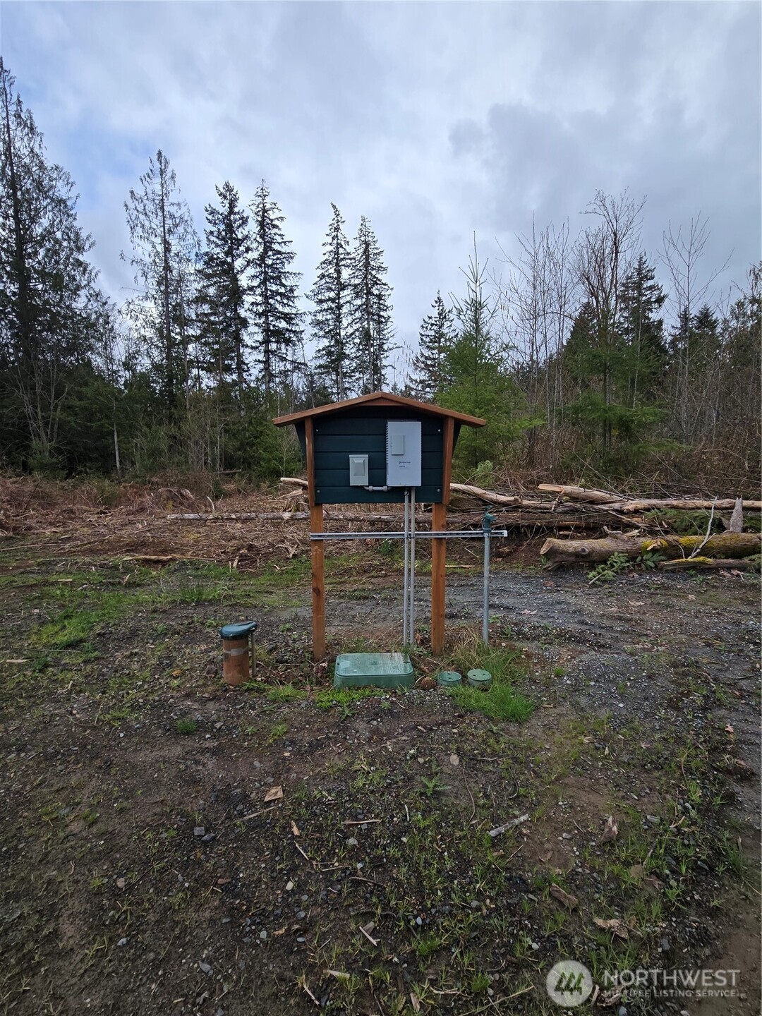 1801 E Crestview Drive Shelton WA 98584