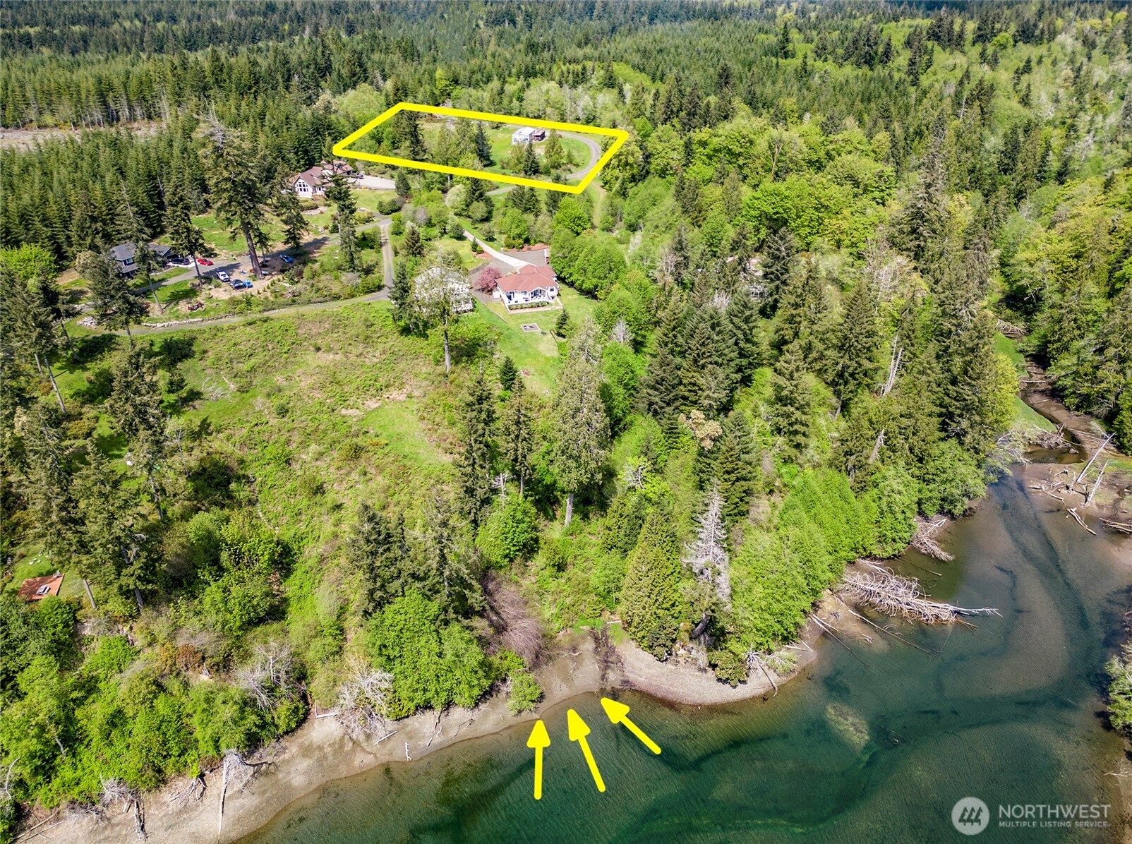 770 E April Avenue Grapeview WA 98546