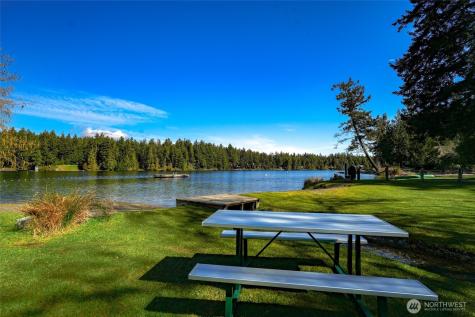 10514 100th Street Court Anderson Island WA 98303