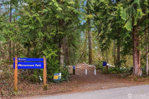 16 SE 259th Avenue Issaquah WA 98027
