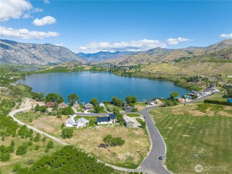 220 Roses Lake Drive Manson WA 98831