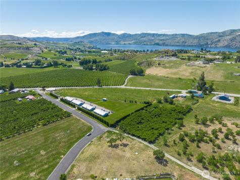 220 Roses Lake Drive Manson WA 98831