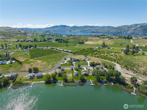 220 Roses Lake Drive Manson WA 98831