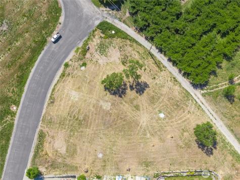 220 Roses Lake Drive Manson WA 98831
