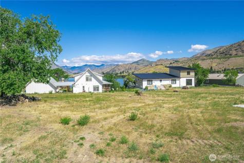 220 Roses Lake Drive Manson WA 98831