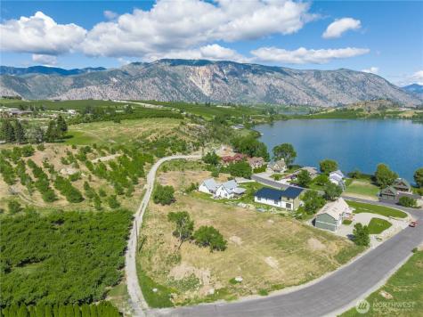 220 Roses Lake Drive Manson WA 98831