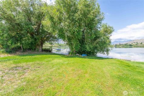 220 Roses Lake Drive Manson WA 98831