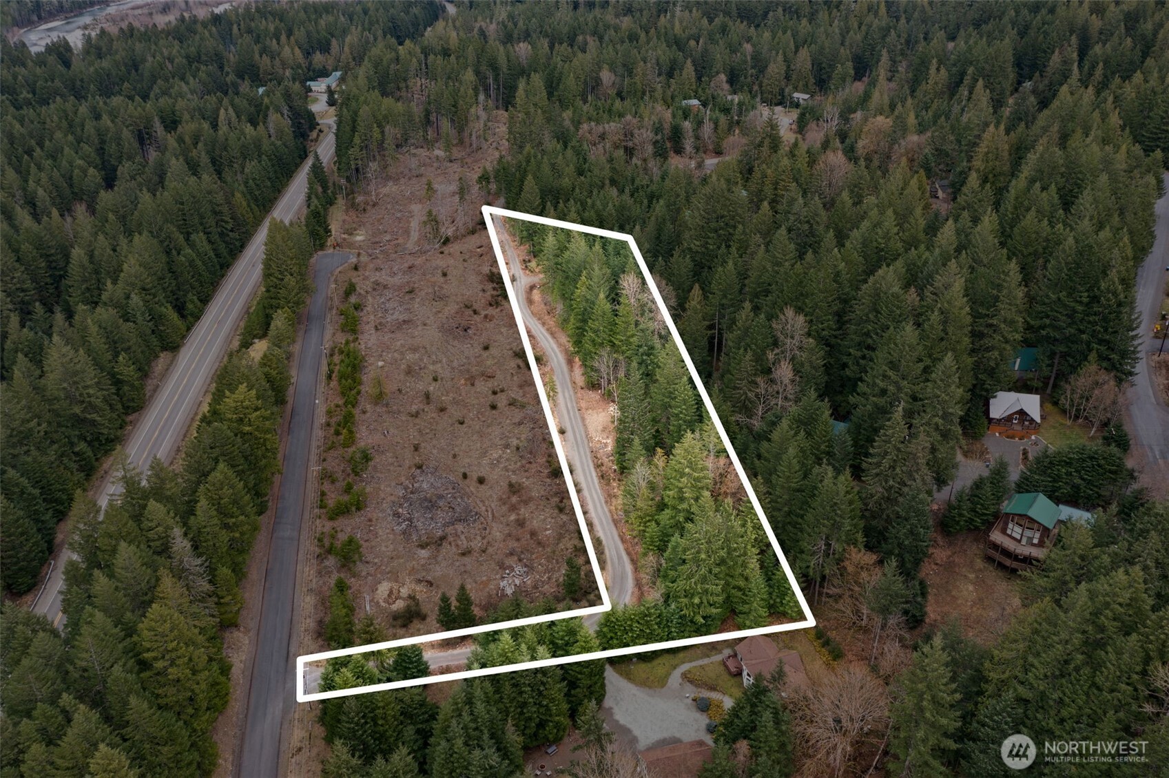 134 Grizzly Road Packwood WA 98361