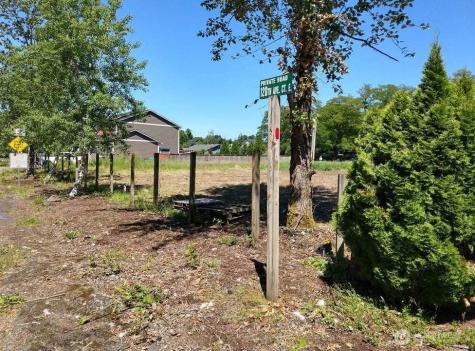14311 120th Avenue Court E Puyallup WA 98374