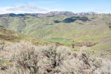 7993 Nahahum Canyon Road Cashmere WA 98815