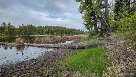196 Davies Road Oroville WA 98844
