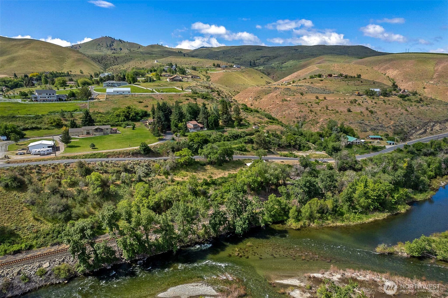 2080 Sleepy Hollow Road Wenatchee WA 98801