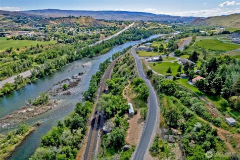 2080 Sleepy Hollow Road Wenatchee WA 98801