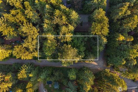 107 133rd Street SW Vashon WA 98070