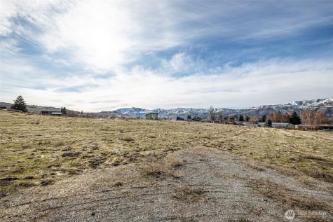 127 Hurley Lane Manson WA 98831
