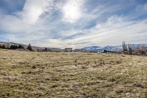127 Hurley Lane Manson WA 98831