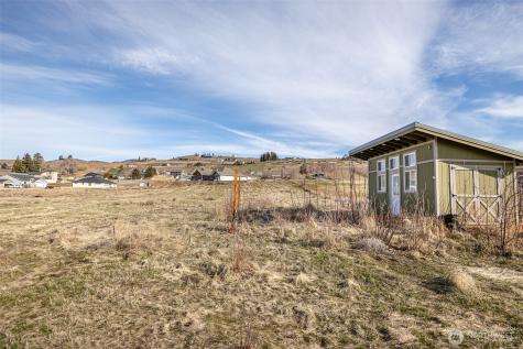 127 Hurley Lane Manson WA 98831