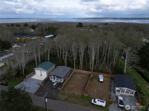 606 N 2nd Street Westport WA 98595
