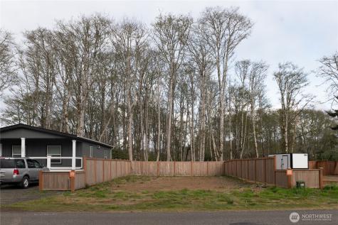 606 N 2nd Street Westport WA 98595