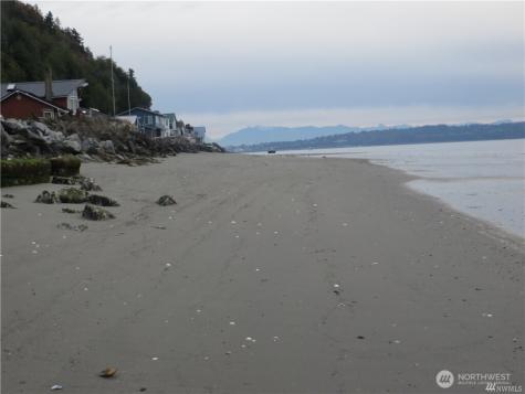 54 Saratoga Drive Hat Island WA 98206