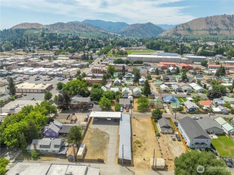 106 W Pleasant Avenue Cashmere WA 98815