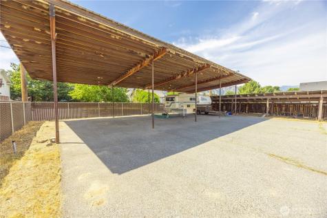 106 W Pleasant Avenue Cashmere WA 98815
