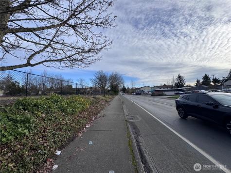 9825 Pacific Avenue S Tacoma WA 98444