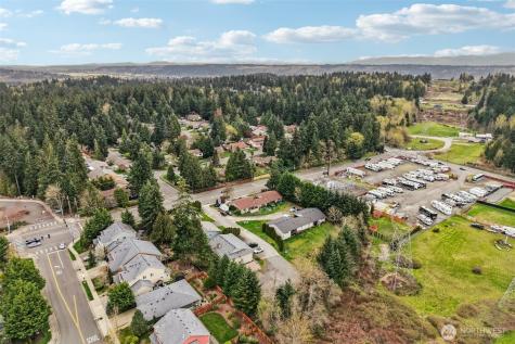 11214 126th Avenue Ct E Puyallup WA 98374