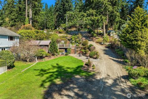 7615 NE Champagne Point Place Kirkland WA 98034