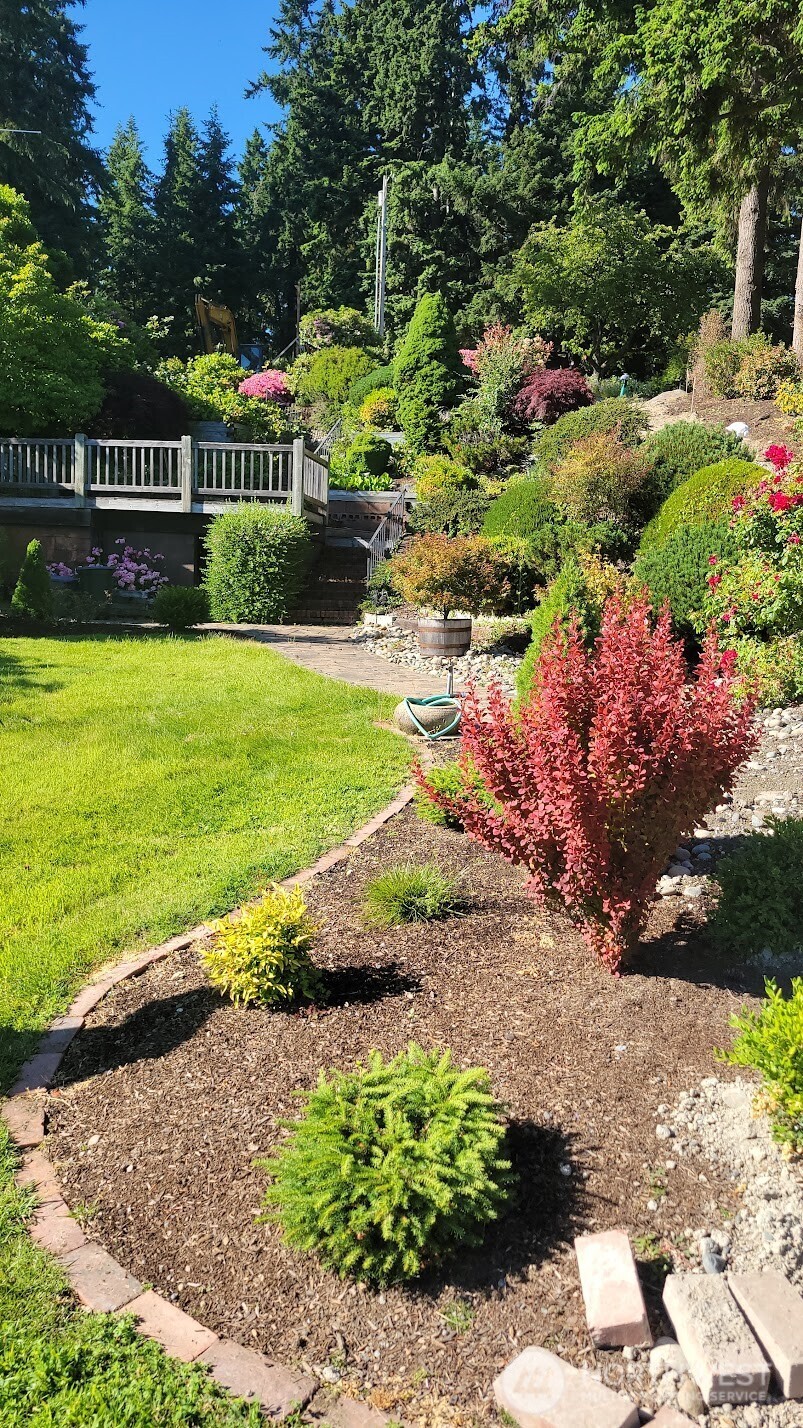 7615 NE Champagne Point Place Kirkland WA 98034