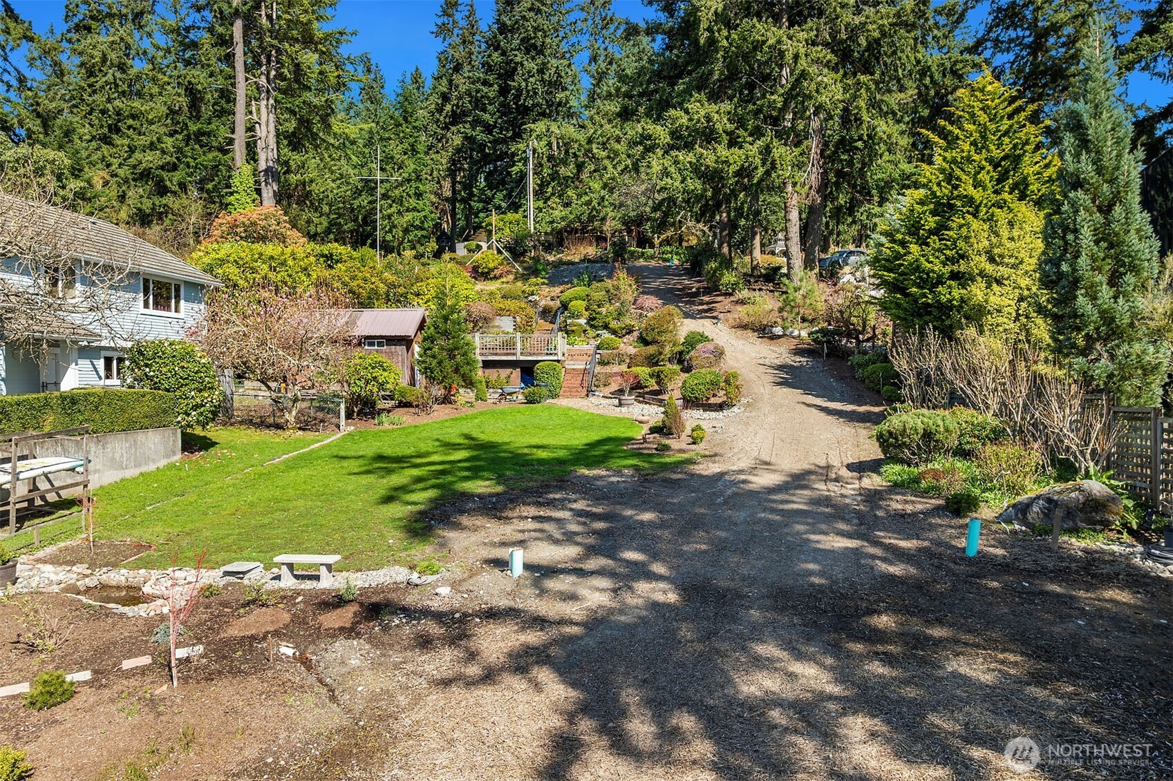 7615 NE Champagne Point Place Kirkland WA 98034