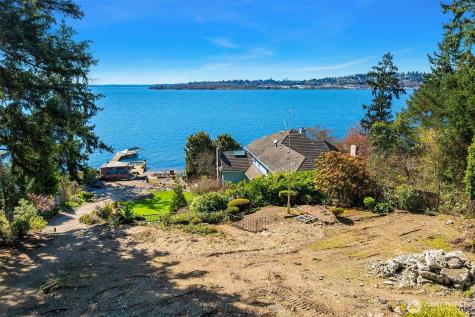 7615 NE Champagne Point Place Kirkland WA 98034