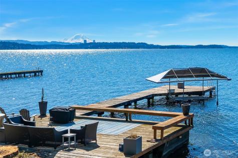 7615 NE Champagne Point Place Kirkland WA 98034
