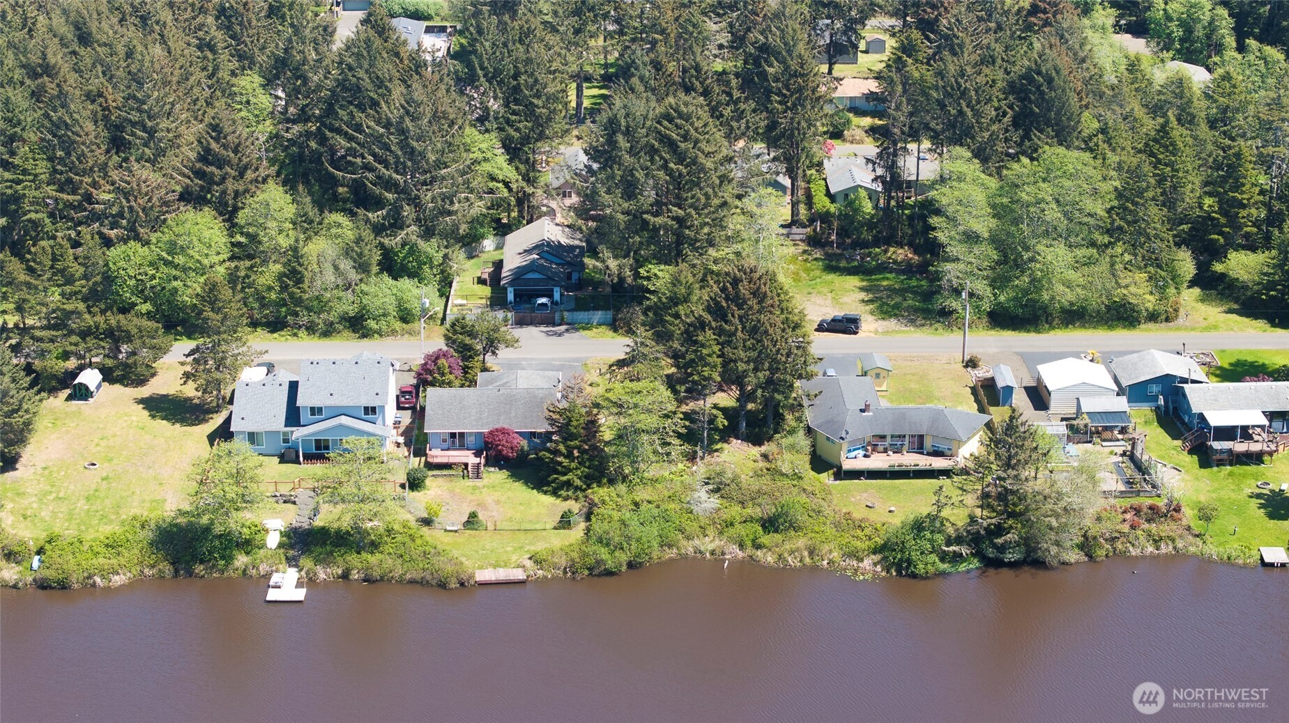 743 Copalis Avenue NE Ocean Shores WA 98569