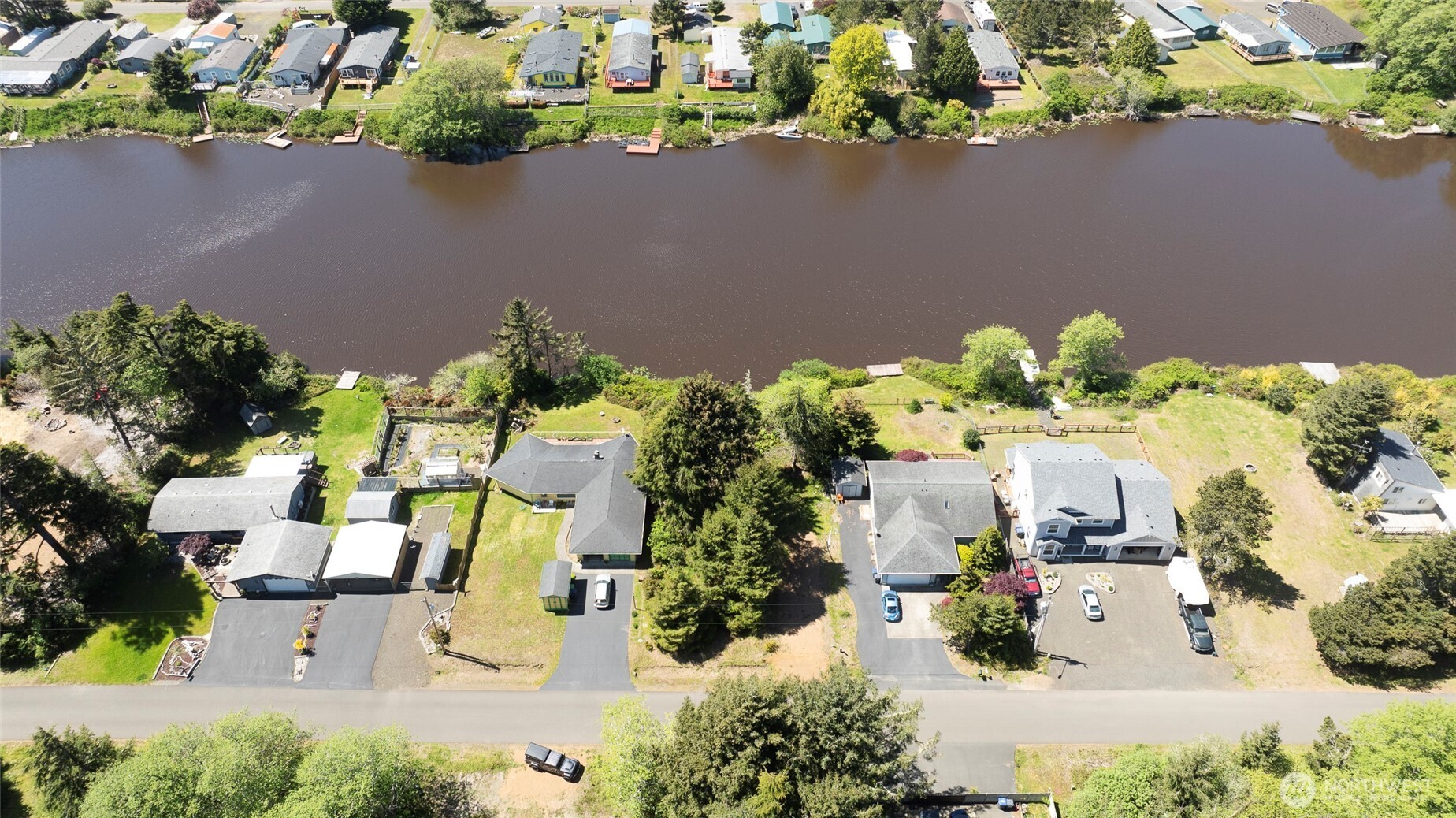 743 Copalis Avenue NE Ocean Shores WA 98569