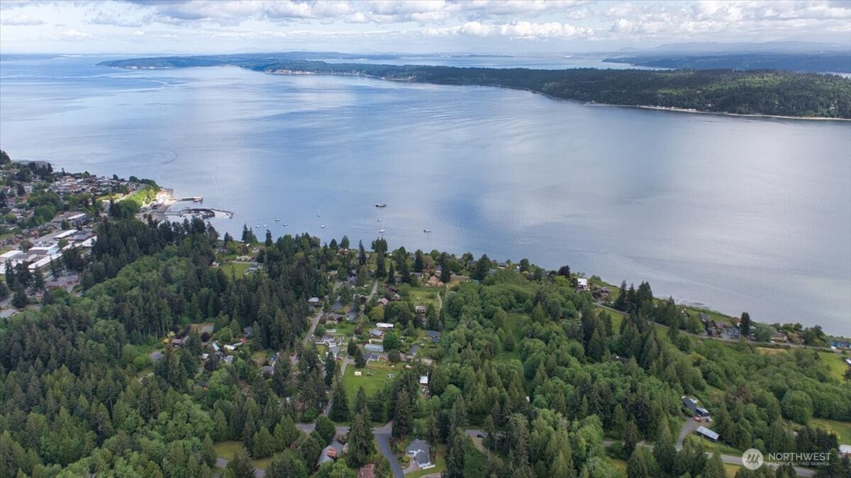 7 Sandy Point Road Langley WA 98260