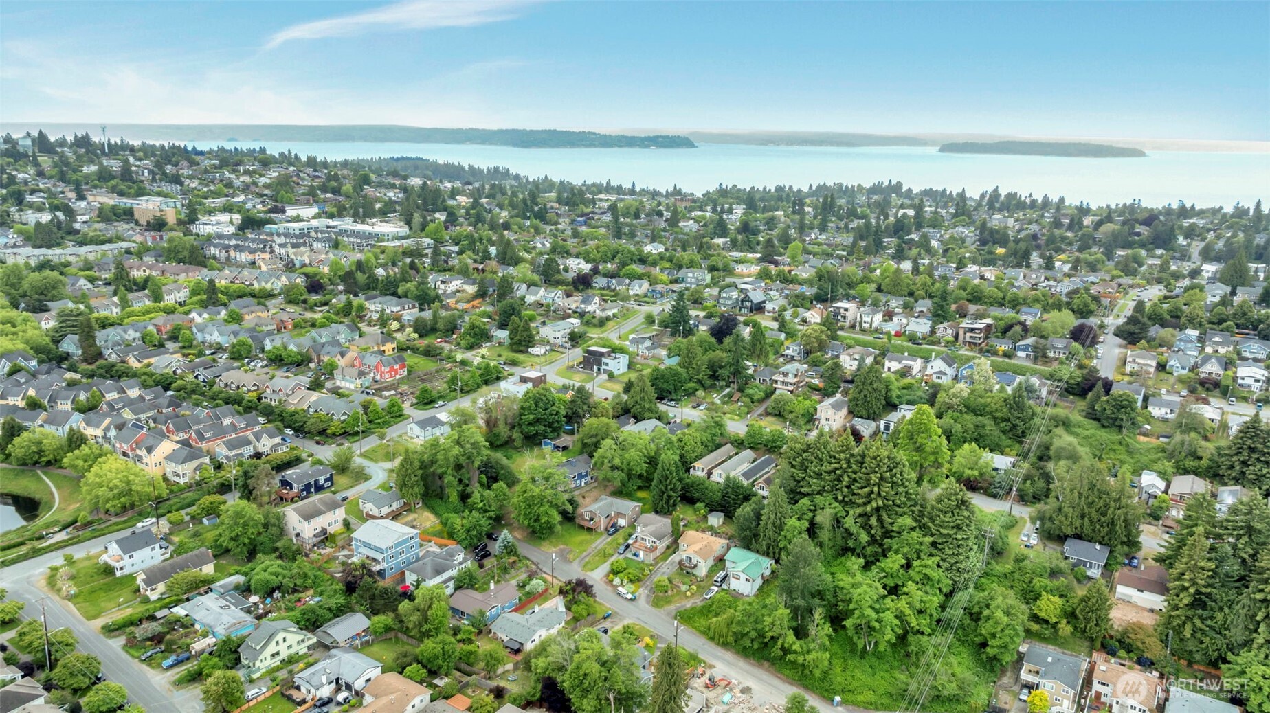 5630 32nd Avenue SW Seattle WA 98126