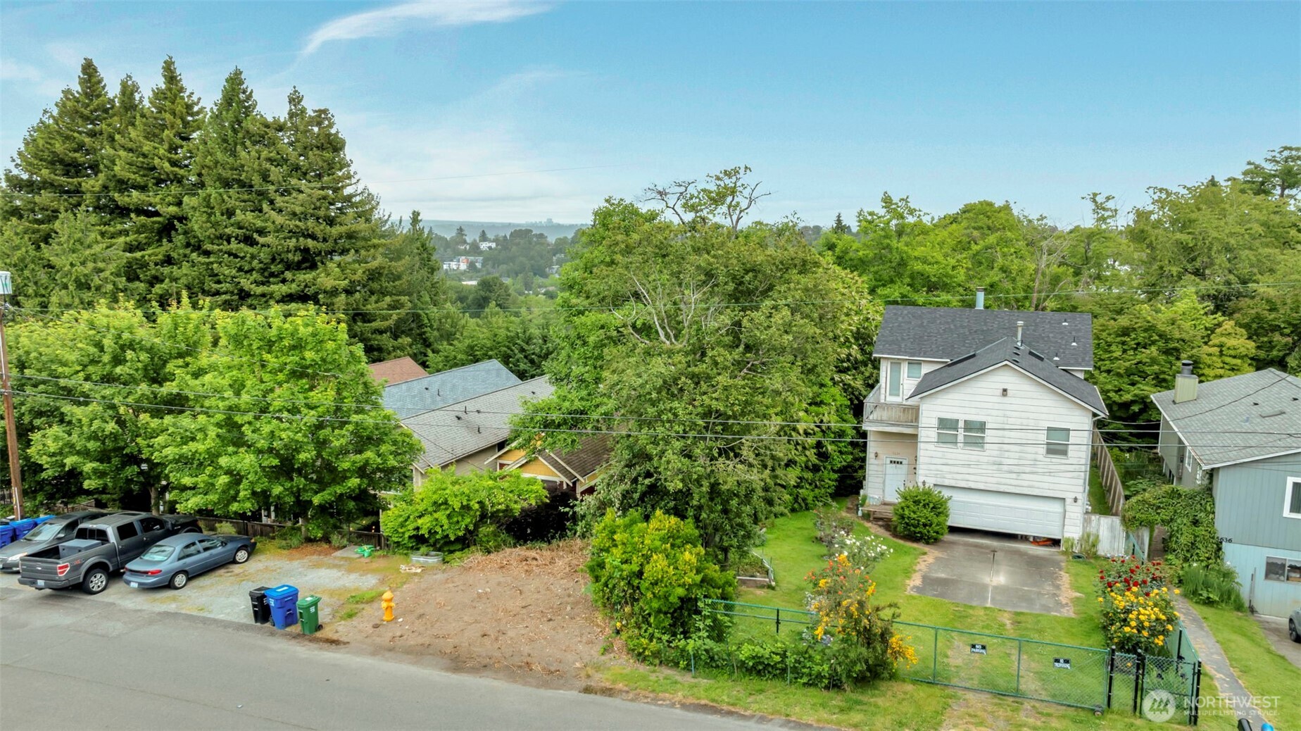 5630 32nd Avenue SW Seattle WA 98126
