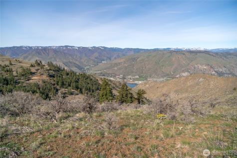 12 Road S NW Waterville WA 98858