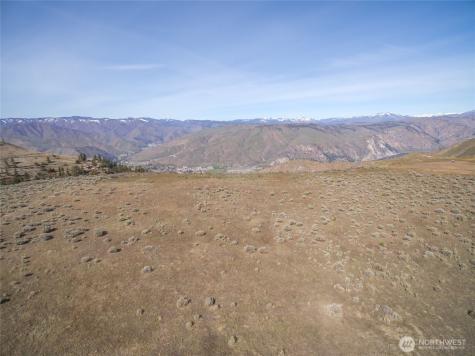 12 Road S NW Waterville WA 98858